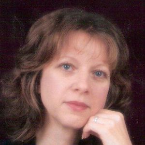 Meet your Posher, Cynthia